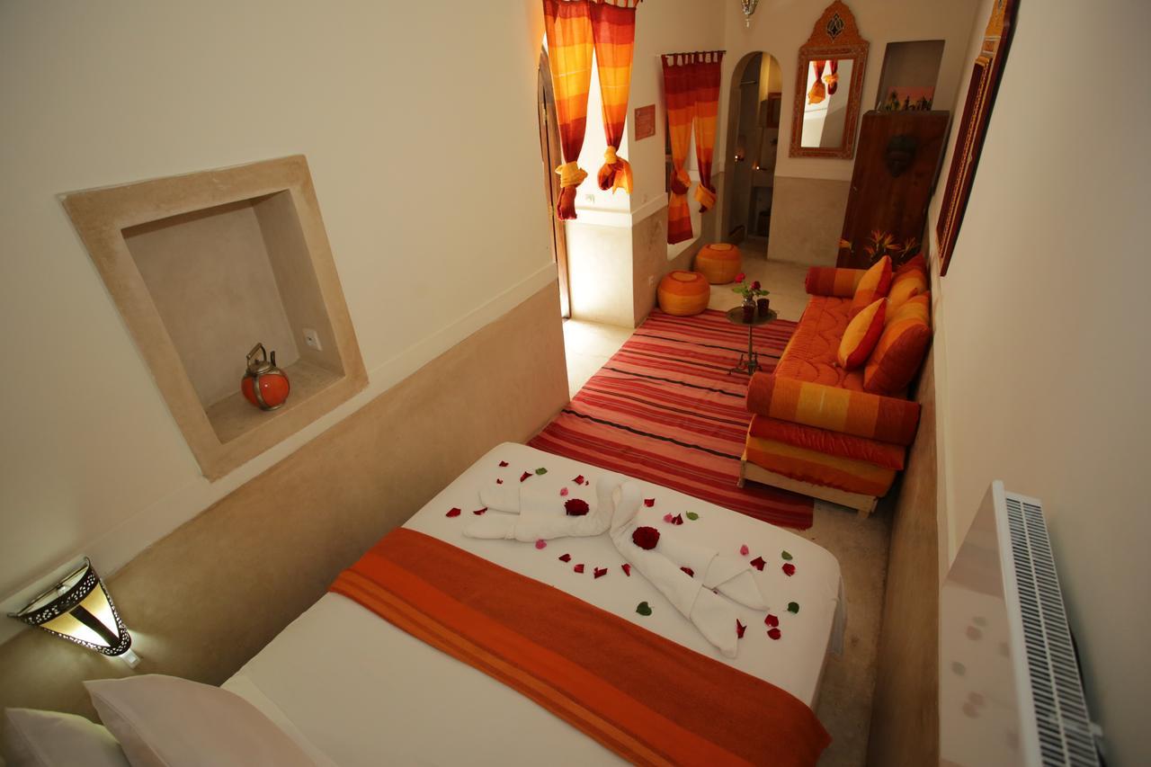 Riad White Flowers Марракеш Экстерьер фото